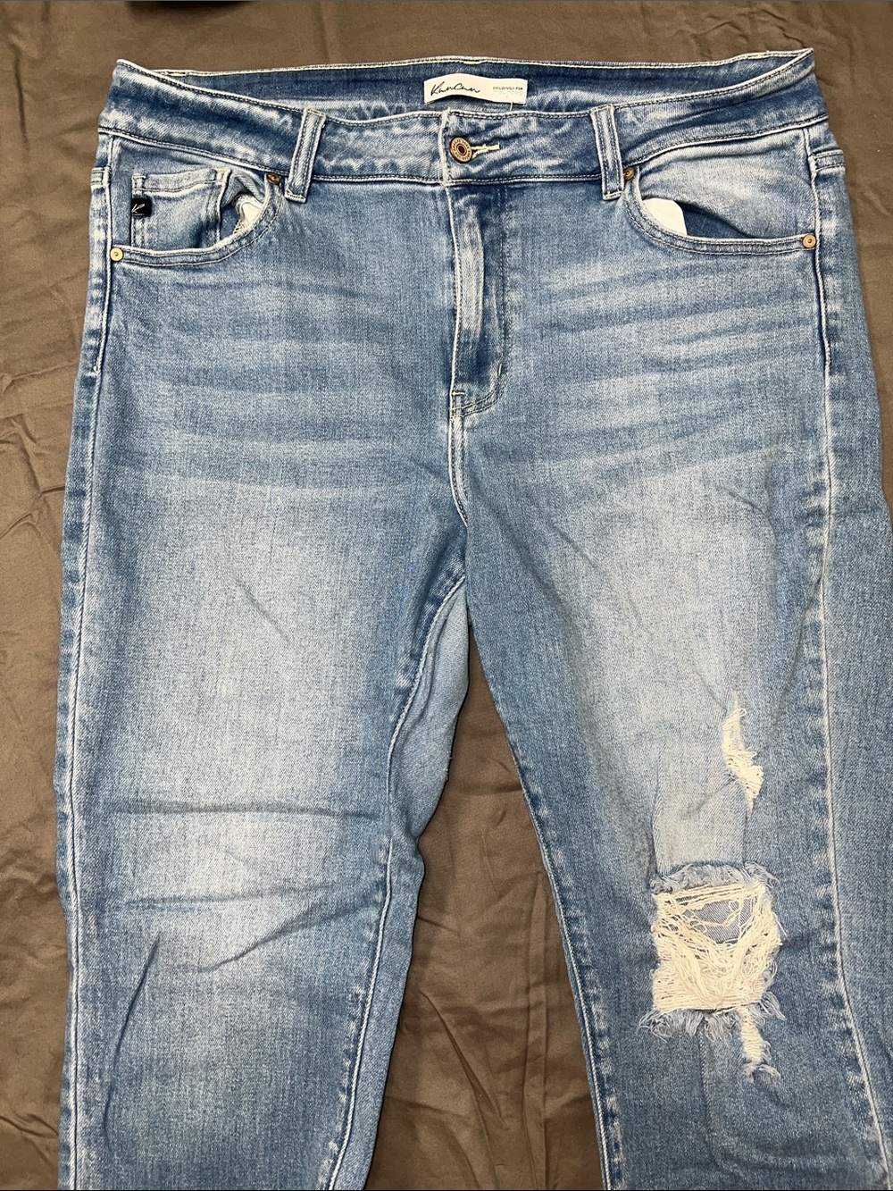 KanCan Light Blue Distressed Cropped Jeans